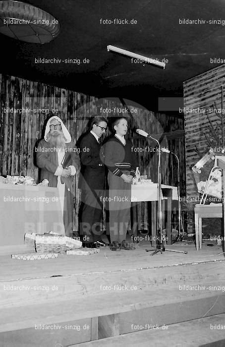 Weihnachtsfeier für die Kinder der Beschäftigten der Firma Agrob 1968: WHFRKNBSFRGR-002918