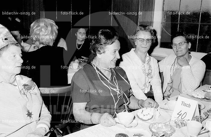 Stadtmaure - Möhnesitzung im Helenensaal 1970: STMHHL-002990