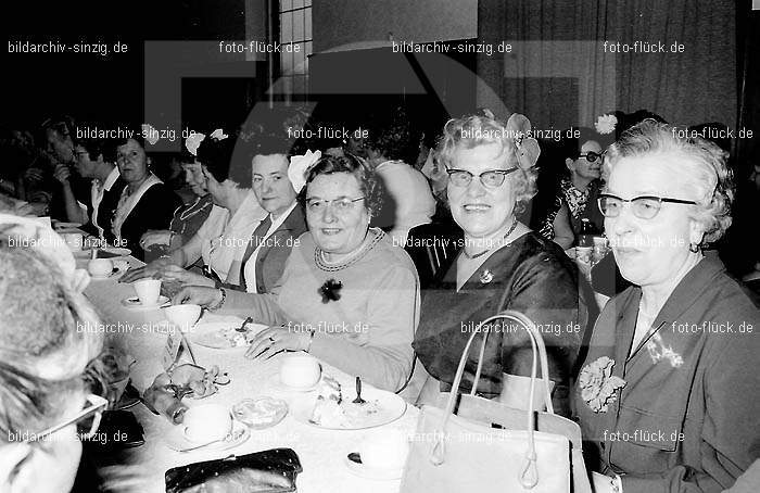 Stadtmaure - Möhnesitzung im Helenensaal 1970: STMHHL-003010