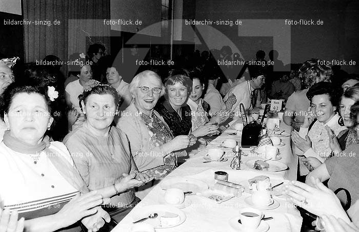 Stadtmaure - Möhnesitzung im Helenensaal 1970: STMHHL-003013