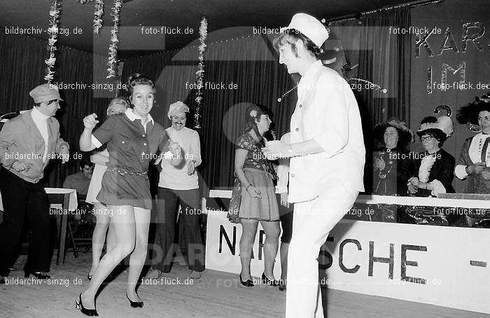 Stadtmaure - Möhnesitzung im Helenensaal 1970: STMHHL-003027