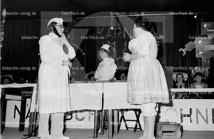 Stadtmaure - Möhnesitzung im Helenensaal 1970: STMHHL-003047