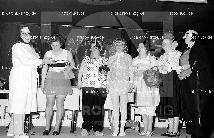 Stadtmaure - Möhnesitzung im Helenensaal 1970: STMHHL-003055