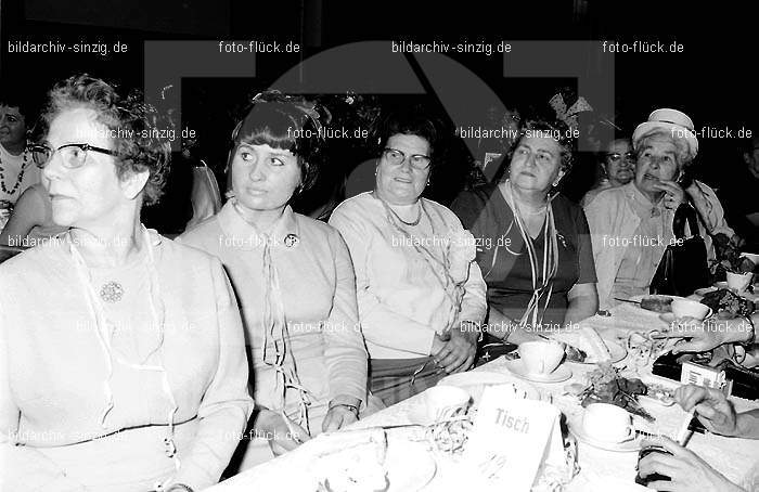 Stadtmaure - Möhnesitzung im Helenensaal 1970: STMHHL-003083