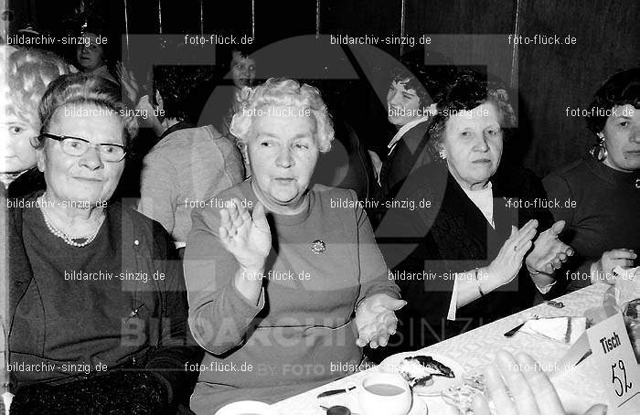 Stadtmaure - Möhnesitzung im Helenensaal 1970: STMHHL-003095