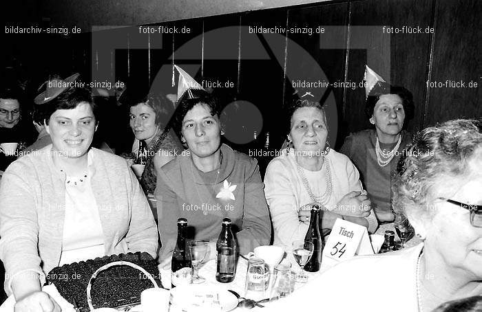 Stadtmaure - Möhnesitzung im Helenensaal 1970: STMHHL-003098