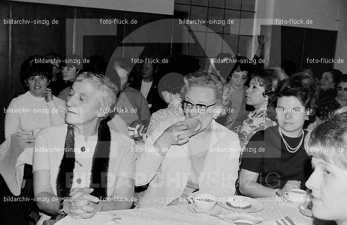 Stadtmaure - Möhnesitzung im Helenensaal 1970: STMHHL-003116