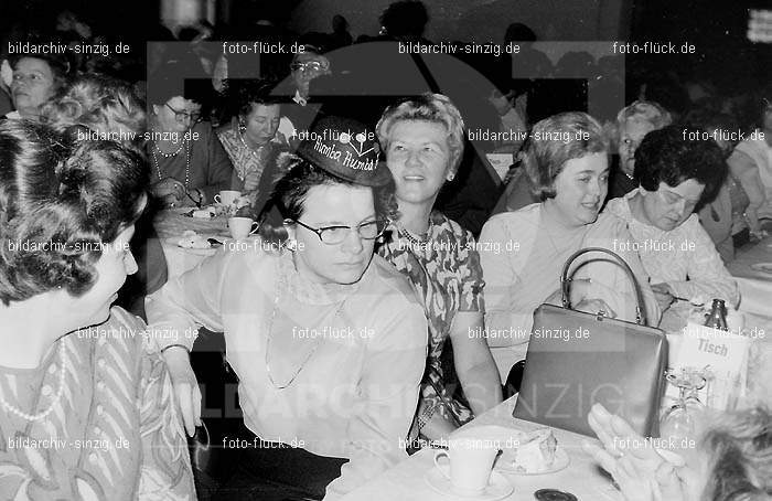 Stadtmaure - Möhnesitzung im Helenensaal 1970: STMHHL-003137