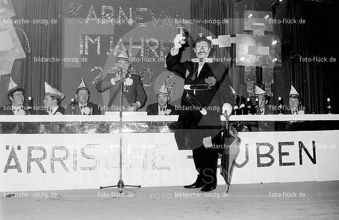 Närrische Buben 1970 im Helenensaal: NRBBHL-003196