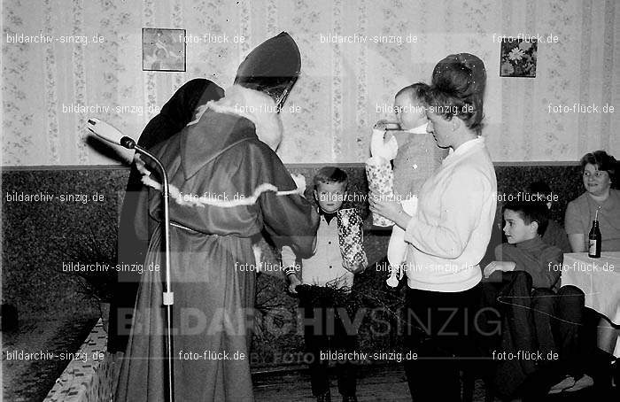Nikolausfeier 1968 vom Spielmannszug Freiweg in Sinzig: NKSPFRSN-003393