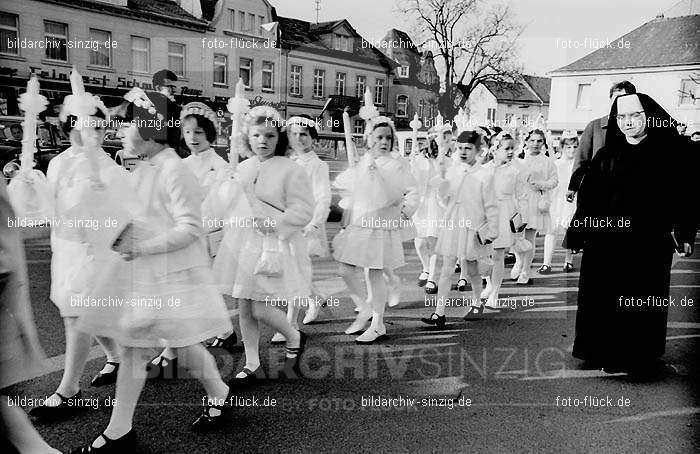 Kinderkommunion in Sinzig 1965 / 1966 / 1967: KNSN-003635