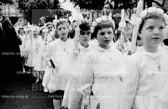 Kinderkommunion in Sinzig 1965 / 1966 / 1967: KNSN-003775