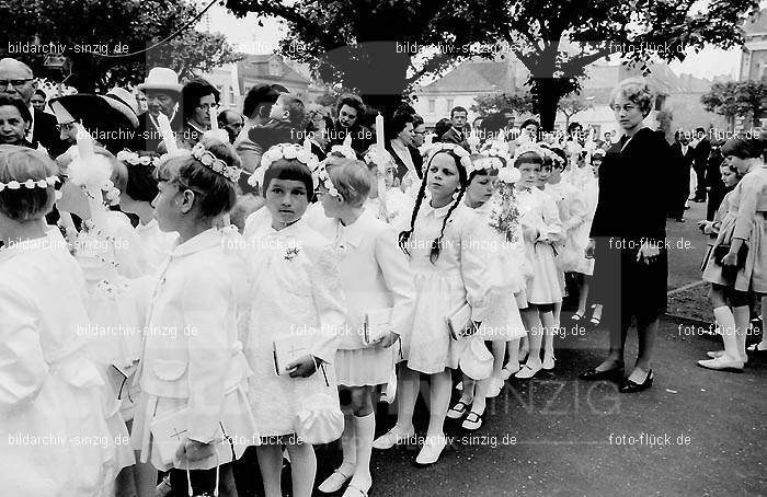 Kinderkommunion in Sinzig 1965 / 1966 / 1967: KNSN-003788