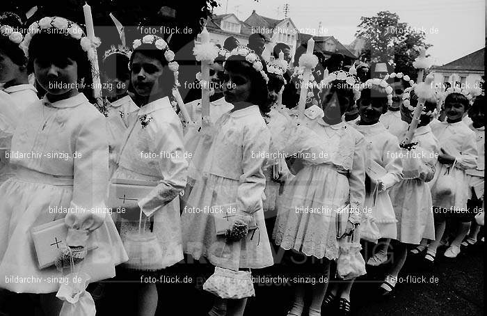 Kinderkommunion in Sinzig 1965 / 1966 / 1967: KNSN-003790