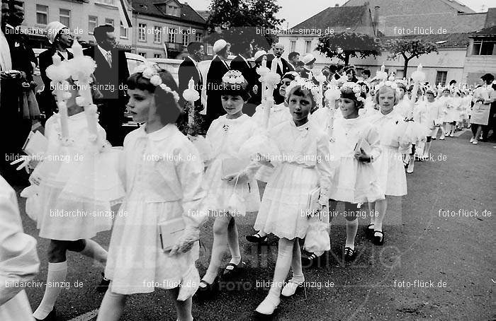 Kinderkommunion in Sinzig 1965 / 1966 / 1967: KNSN-003804