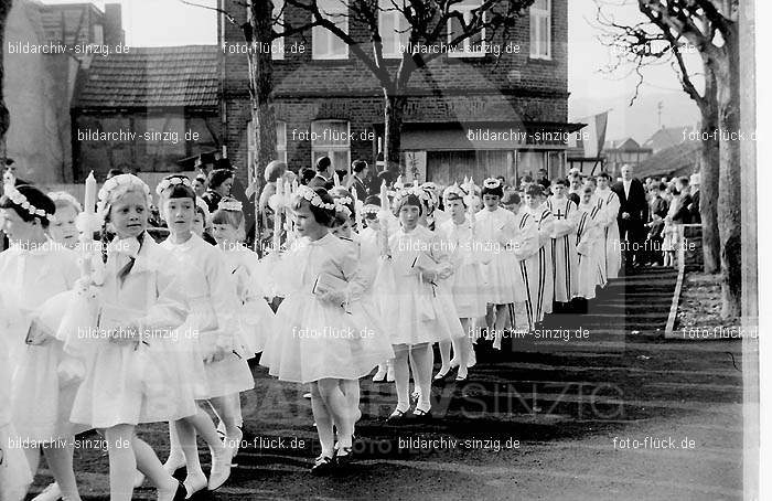 Kinderkommunion in Sinzig 1965 / 1966 / 1967: KNSN-003887