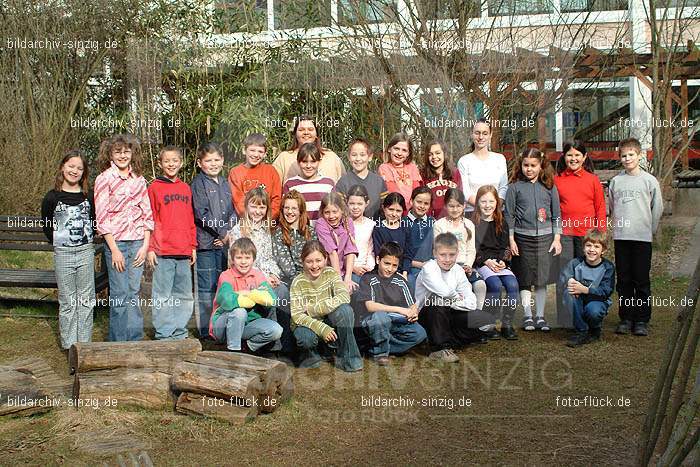 Regenbogenschule Sinzig 4.Klassen 2003: RGSNKL-004177