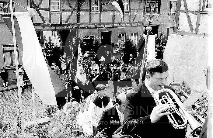 50 Jähriges Priester-Jubiläum -Pastor Pütz - Franken 1968: JHPRJBPSPTFR-004227