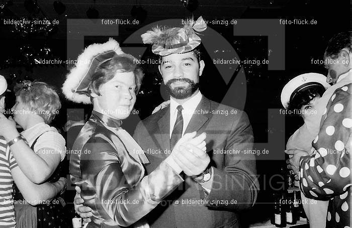 1968 Lumpenball im Helenensaal: LMHL-004253