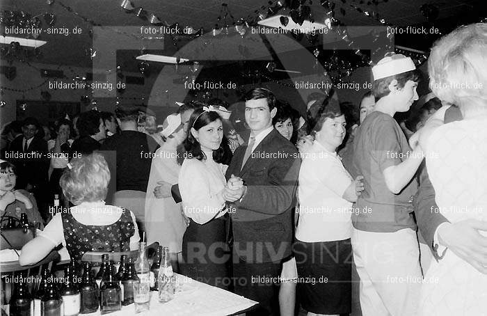 1968 Lumpenball im Helenensaal: LMHL-004262