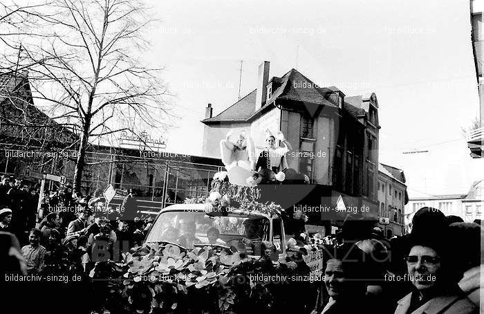 Karneval - Kinderzug 1968 in Sinzig: KRKNSN-004426