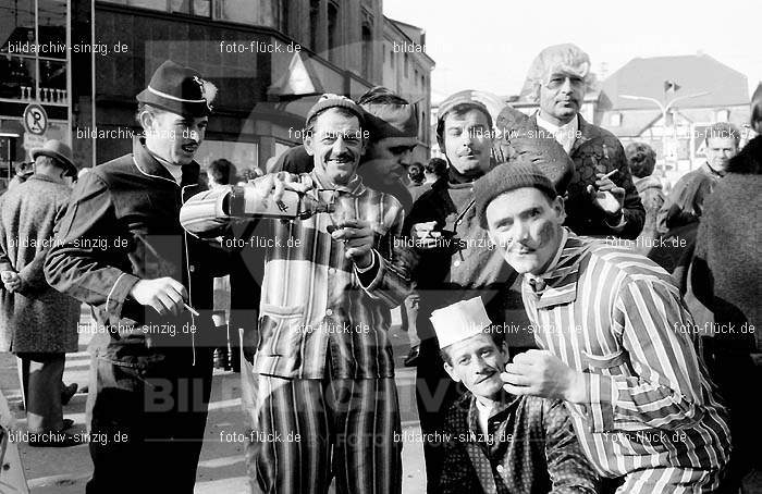 Karneval - Kinderzug 1968 in Sinzig: KRKNSN-004433