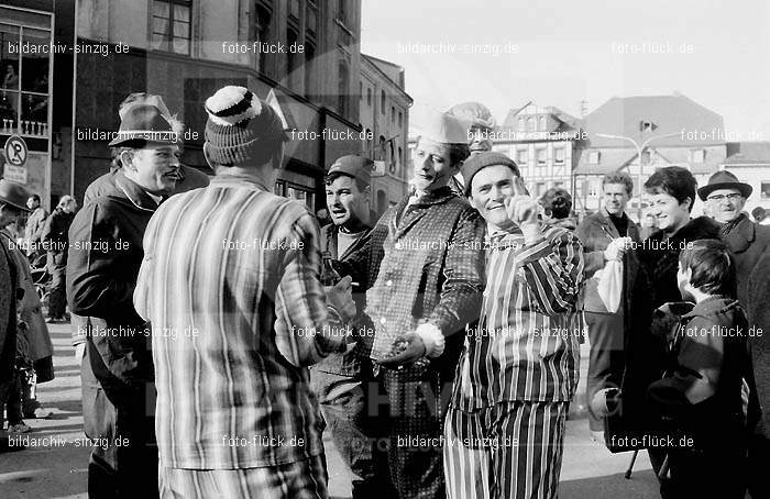 Karneval - Kinderzug 1968 in Sinzig: KRKNSN-004434