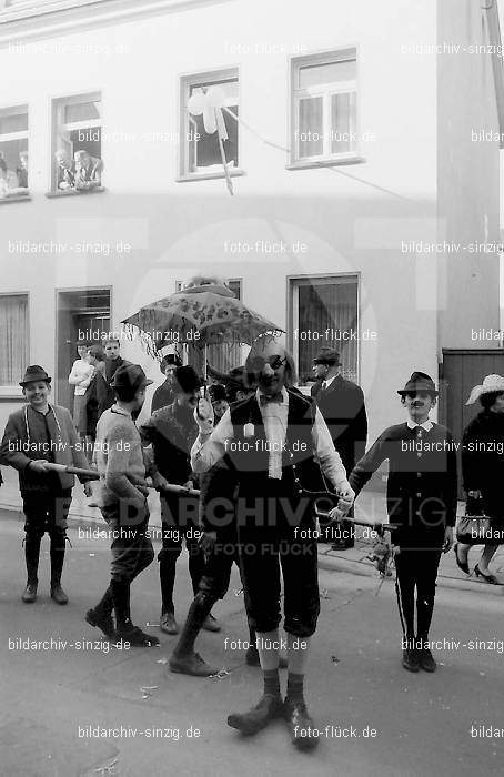 Karneval - Kinderzug 1968 in Sinzig: KRKNSN-004441