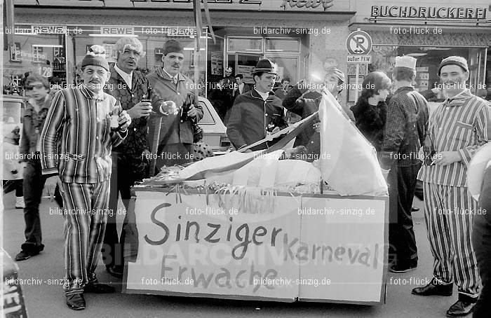 Karneval - Kinderzug 1968 in Sinzig: KRKNSN-004450