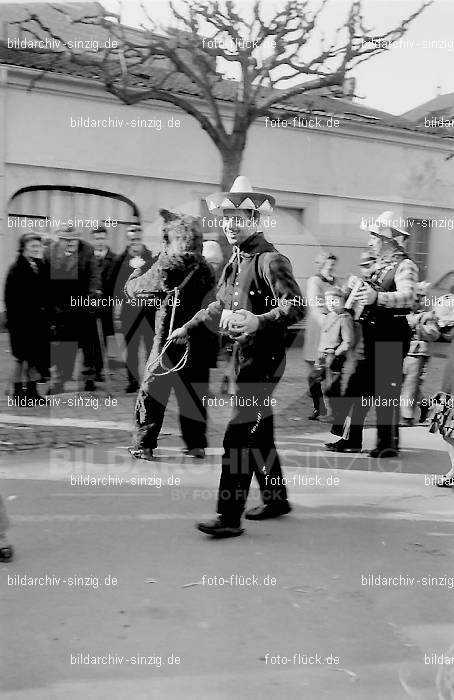 Karneval - Kinderzug 1968 in Sinzig: KRKNSN-004451