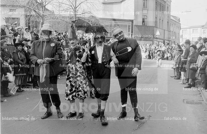 Karneval - Kinderzug 1968 in Sinzig: KRKNSN-004472