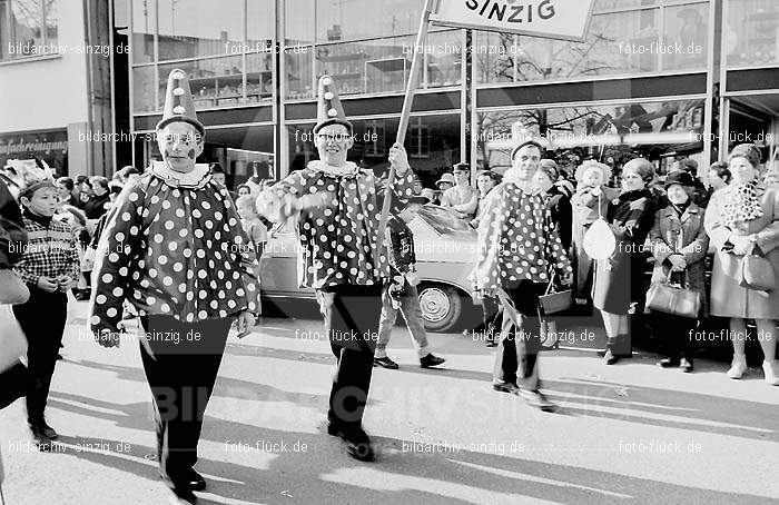 Karneval - Kinderzug 1968 in Sinzig: KRKNSN-004501
