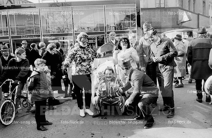 Karneval - Kinderzug 1968 in Sinzig: KRKNSN-004510