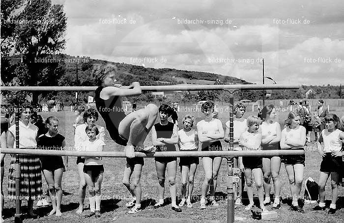 Gau- Turnfest in Sinzig - Mayen-Ahrweiler Bezirk in den 50 er Jahren: GTRSNMNHRBZ-004532