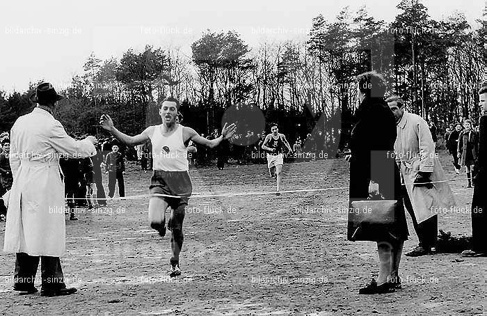 Gau- Turnfest in Sinzig - Mayen-Ahrweiler Bezirk in den 50 er Jahren: GTRSNMNHRBZ-004551