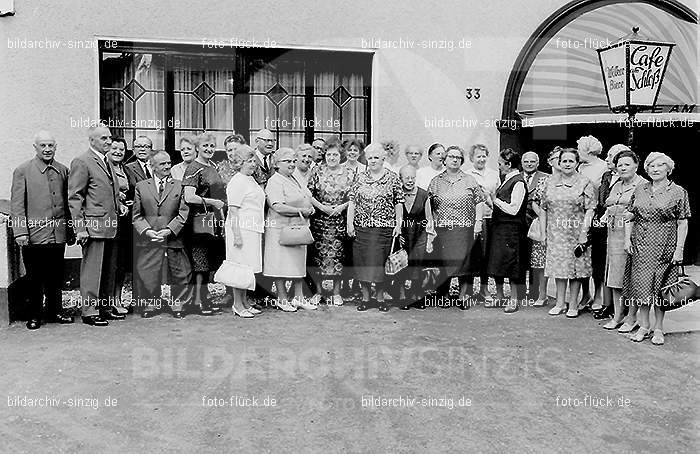 Treffen im Cafe am Schloss Sinzig 1968: TRCFSCSN-004890