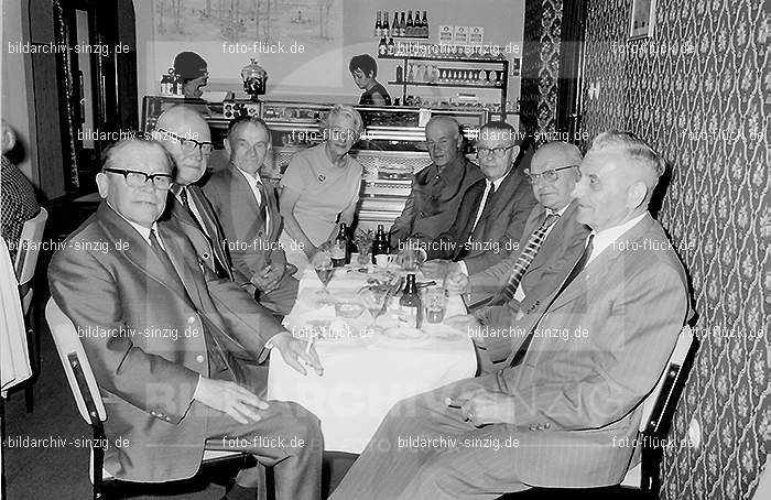 Treffen im Cafe am Schloss Sinzig 1968: TRCFSCSN-004903