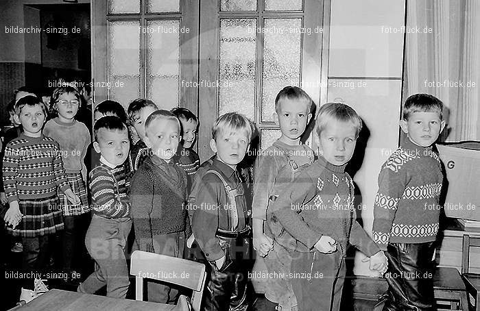 Katholischer Kindergarten St.Peter Sinzig 1965-66: KNSTPTSN-004937