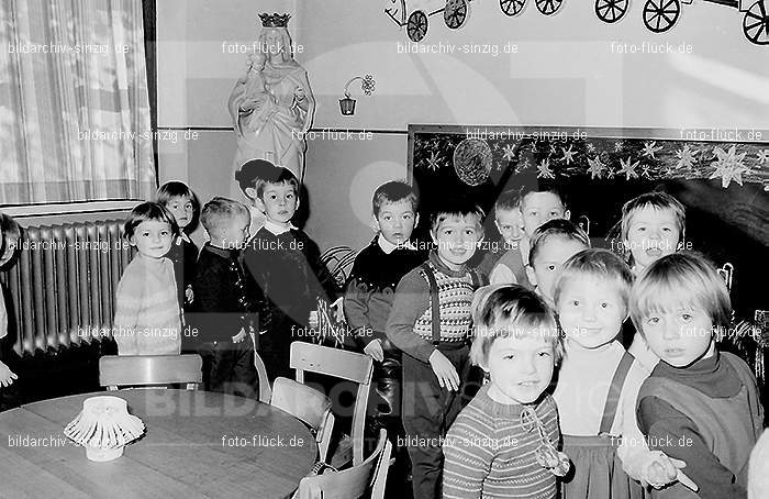 Katholischer Kindergarten St.Peter Sinzig 1965-66: KNSTPTSN-004947