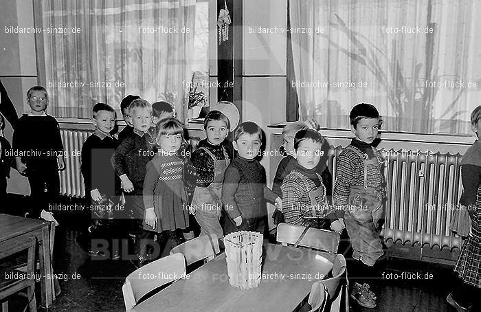 Katholischer Kindergarten St.Peter Sinzig 1965-66: KNSTPTSN-004954