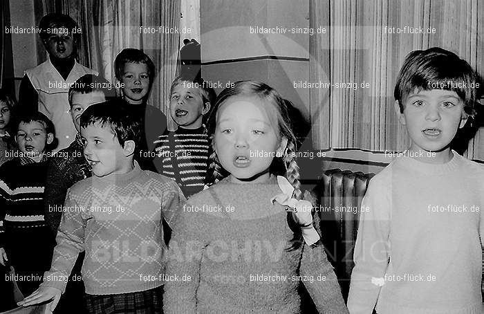 Katholischer Kindergarten St.Peter Sinzig 1965-66: KNSTPTSN-004962