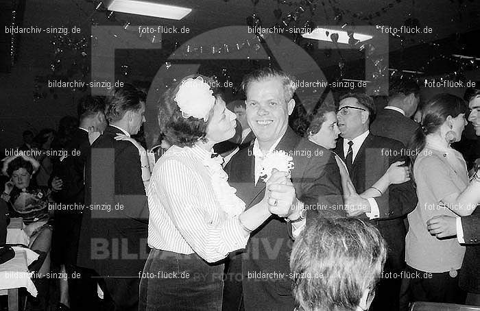 1968 Rosenmontag im Helenensaal Sinzig: RSHLSN-005681