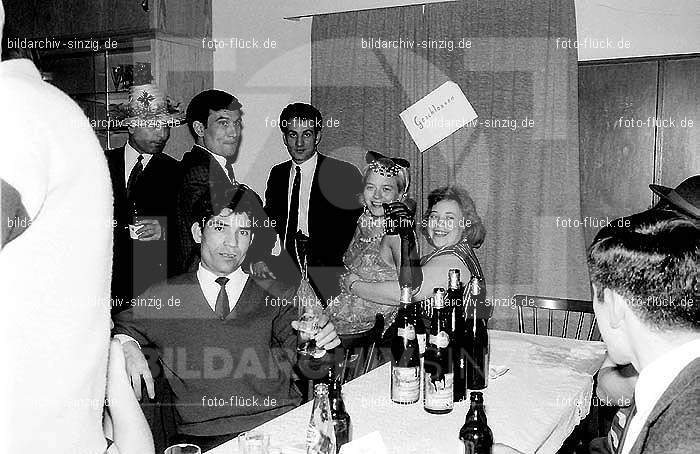 1968 Rosenmontag im Helenensaal Sinzig: RSHLSN-005708