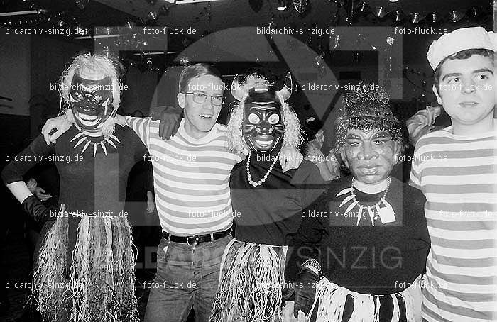 1968 Rosenmontag im Helenensaal Sinzig: RSHLSN-005728