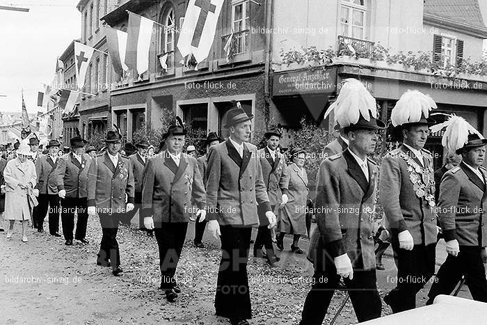 1967 Fronleichnamsprozession in Sinzig: FRSN-005861