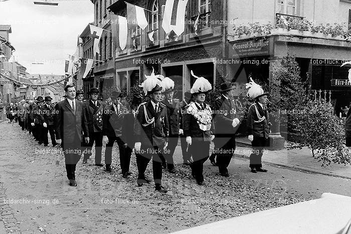 1967 Fronleichnamsprozession in Sinzig: FRSN-005867