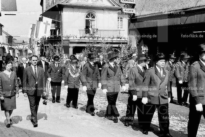 1967 Fronleichnamsprozession in Sinzig: FRSN-005994