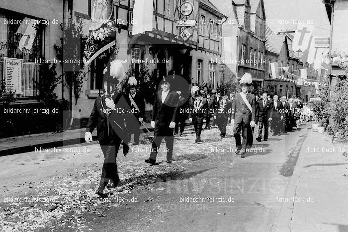 1967 Fronleichnamsprozession in Sinzig: FRSN-006010