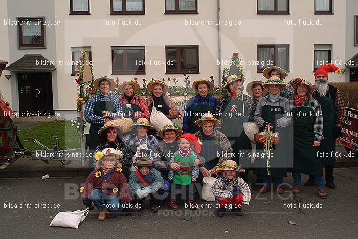 2004 Karnevalsumzug - Veilchendienstag Sinzig: KRVLSN-006325