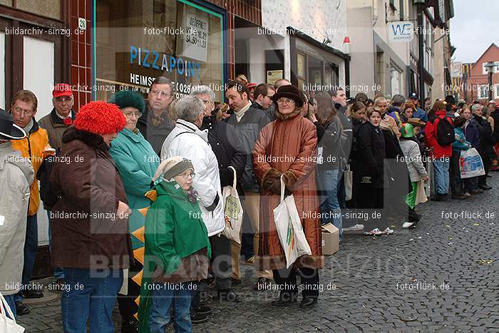 2004 Karnevalsumzug - Veilchendienstag Sinzig: KRVLSN-006376